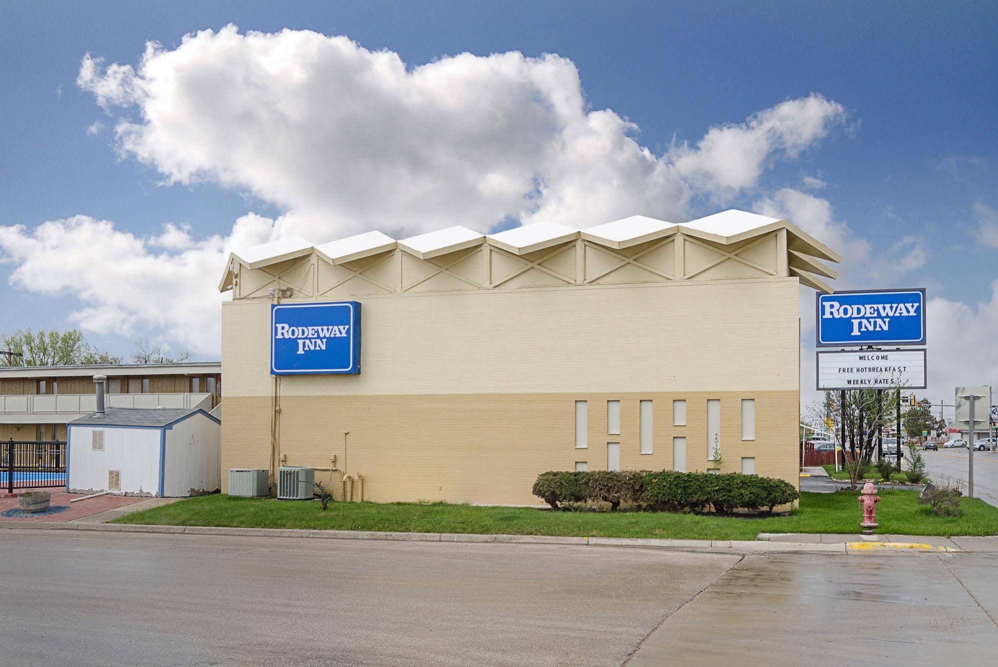 Alamo Inn & Suites Gillette Exterior photo